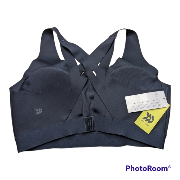 NWT All in Motion Sports Bra - Picture 2 of 5